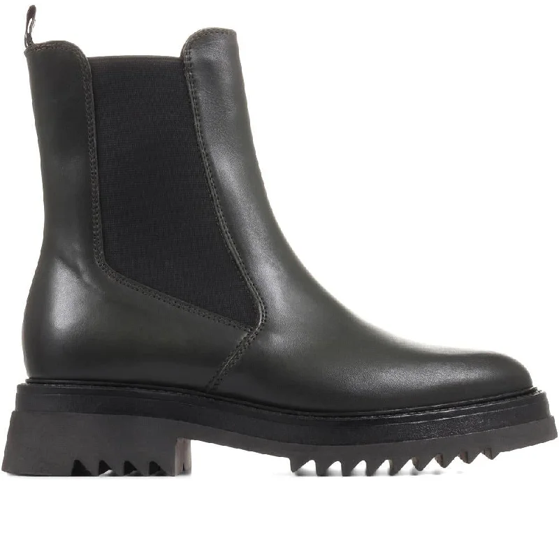 Men's casual shoes with a logo patch on the tongue Denno Chunky Chelsea Boots - DENNO / 320 531