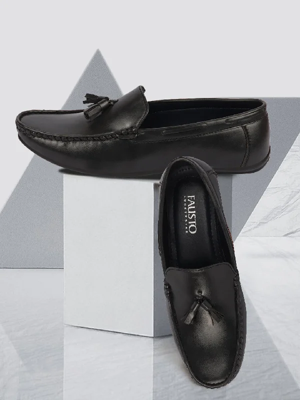 Men's casual shoes with a geometric pattern Basics Men Grey Side Stitched Casual Slip On Tassel Loafers and Moccasin Shoes Men's casual shoes with a geometric pattern Basics Men Grey Side Stitched Casual Slip On Tassel Loafers and Moccasin Shoes