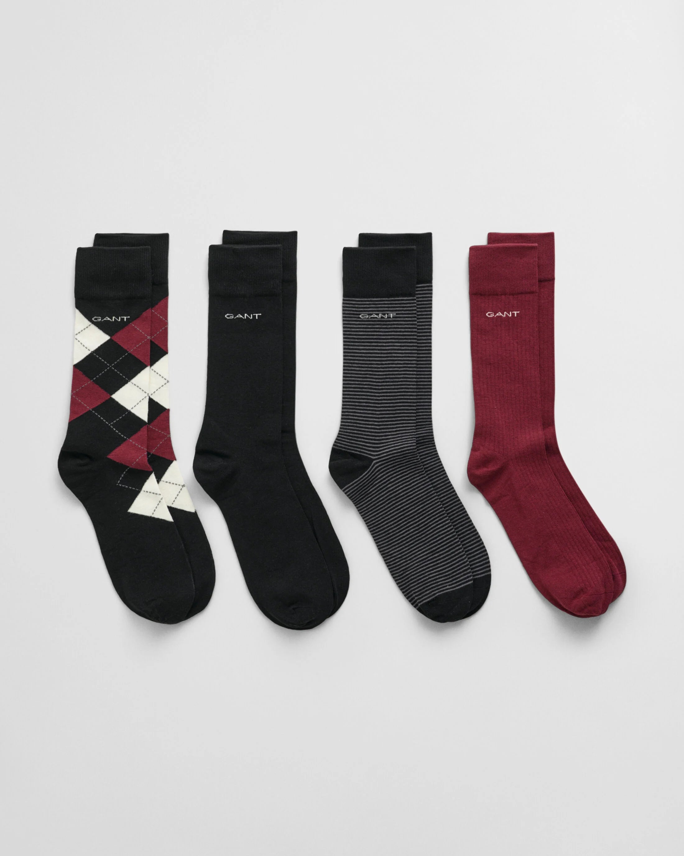 Men's plush slippers with a faux fur lining GANT ARGYLE STRIPE Mens 4-Pack Socks Black Men's plush slippers with a faux fur lining GANT ARGYLE STRIPE Mens 4-Pack Socks Black