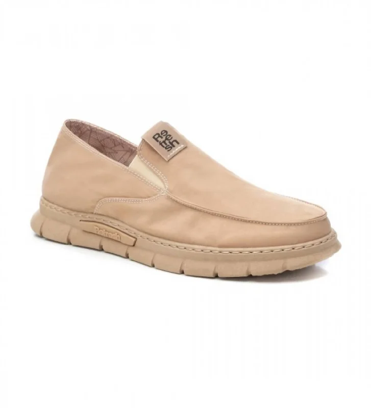 Men's loafers with a cushioned footbed Men's loafers with a cushioned footbed Men's Casual Loafers In Dark Beige Men's loafers with a cushioned footbed Men's loafers with a cushioned footbed Men's Casual Loafers In Dark Beige