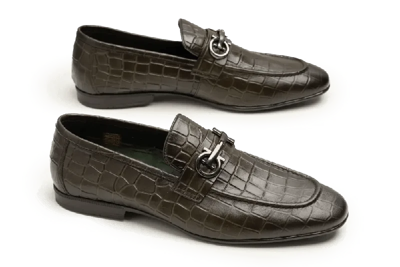 Men's loafers with a smooth leather finish Men's loafers with a smooth leather finish LOGO 11015 GRC Men's loafers with a smooth leather finish Men's loafers with a smooth leather finish LOGO 11015 GRC