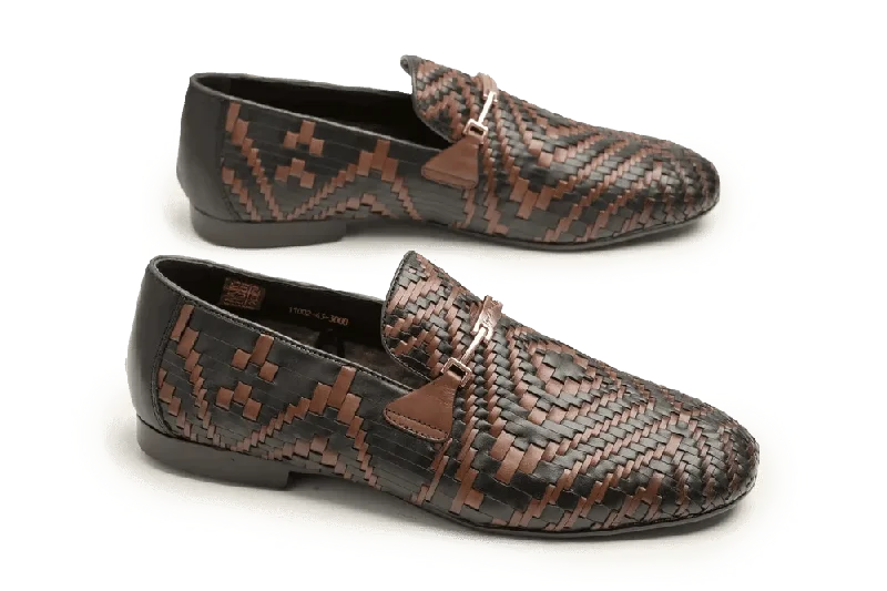 Men's loafers with a perforated leather upper for ventilation Men's loafers with a perforated leather upper for ventilation LOGO 11002 BRW Men's loafers with a perforated leather upper for ventilation Men's loafers with a perforated leather upper for ventilation LOGO 11002 BRW