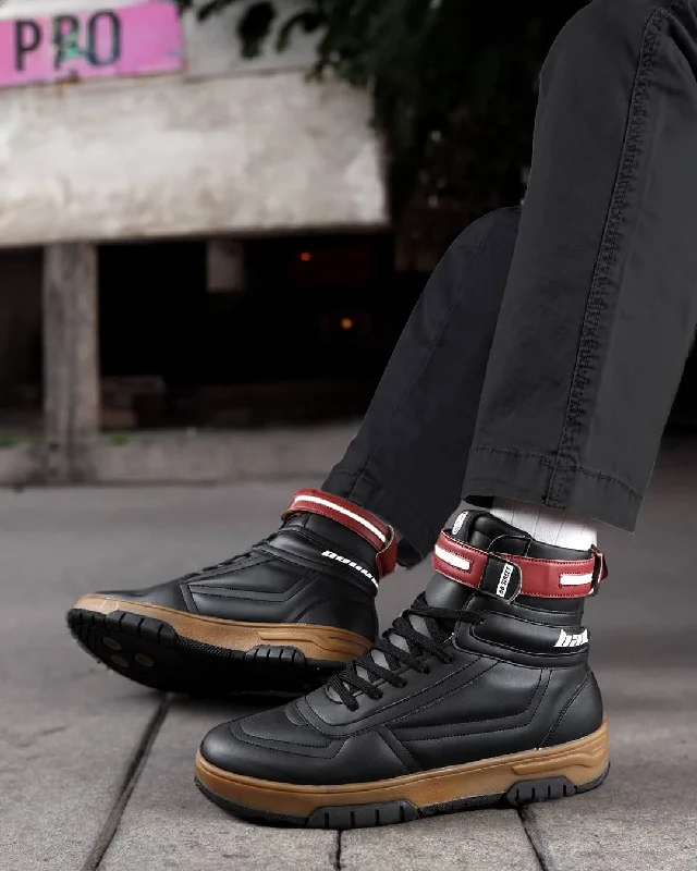Men's casual shoes with a metallic trim Bacca Bucci SWAGGER High-Top Sneakers