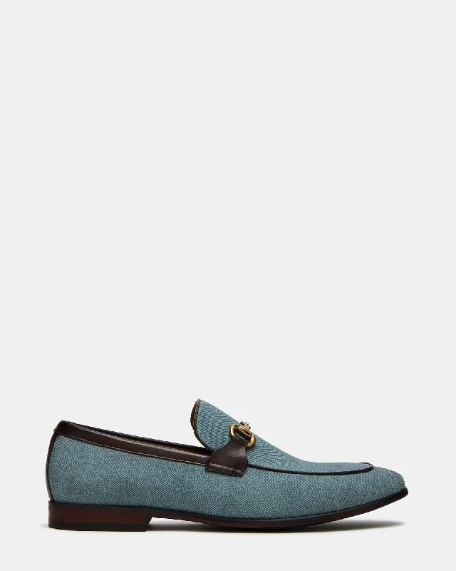 Men's loafers with a low - heeled design Men's loafers with a low - heeled design ODELLO NAVY MULTI Men's loafers with a low - heeled design Men's loafers with a low - heeled design ODELLO NAVY MULTI