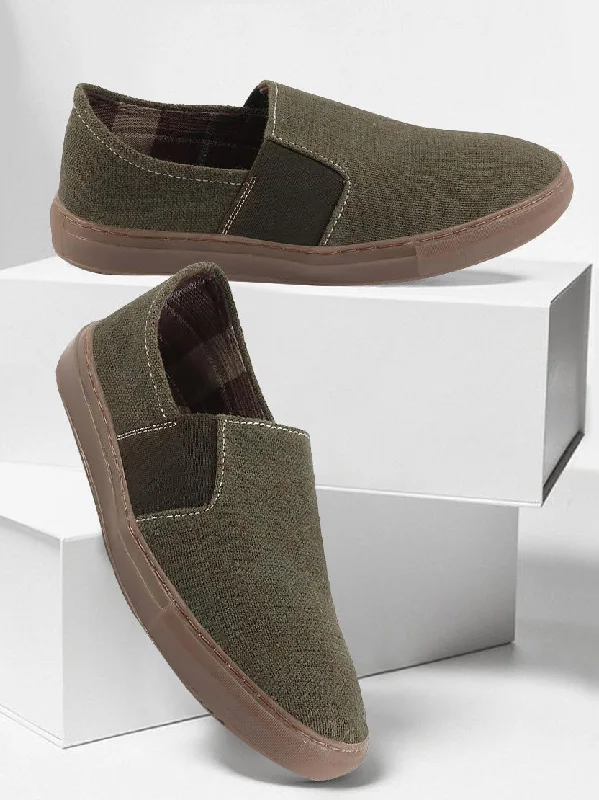 Men's casual sneakers with a mesh upper Men Olive Colorblocked Classic Jute/Fabric Slip On Canvas Sneaker Slip On Casual Shoes Men's casual sneakers with a mesh upper Men Olive Colorblocked Classic Jute/Fabric Slip On Canvas Sneaker Slip On Casual Shoes