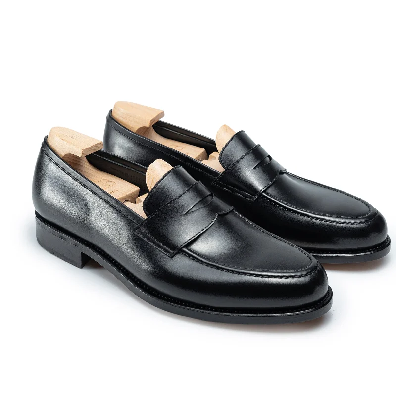 Men's loafers with a perforated leather upper for ventilation Men's loafers with a perforated leather upper for ventilation Wayne Men's loafers with a perforated leather upper for ventilation Men's loafers with a perforated leather upper for ventilation Wayne