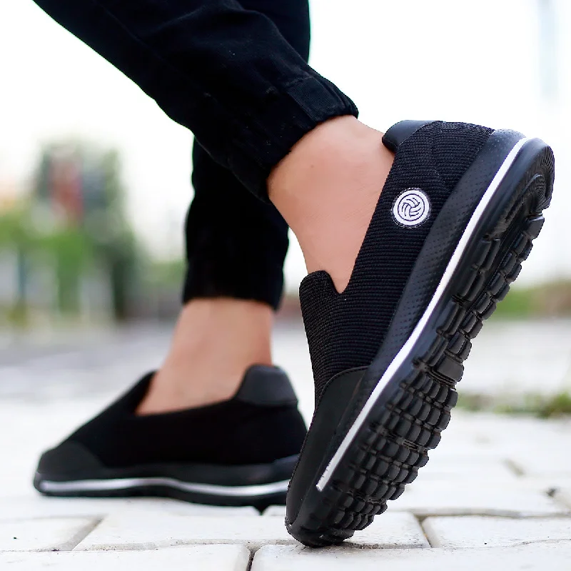 Men's casual shoes with a soft insole for cushioning Bacca Bucci Men's Comfortable Lightweight Walking Shoes Men's casual shoes with a soft insole for cushioning Bacca Bucci Men's Comfortable Lightweight Walking Shoes