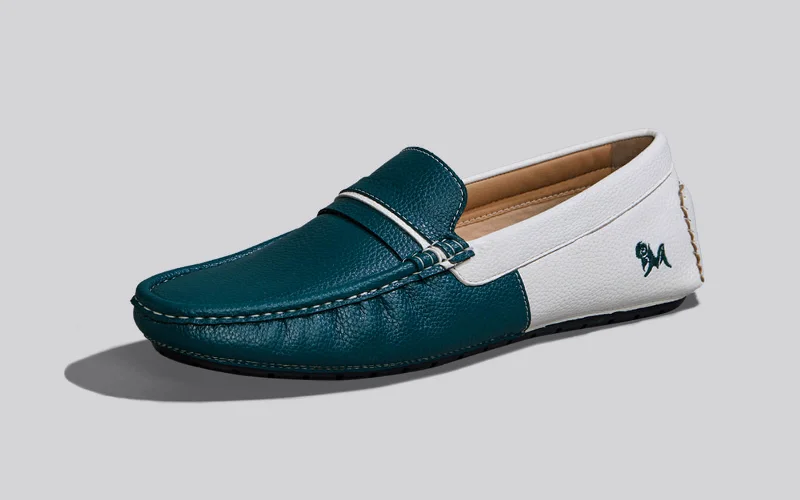 Men's loafers with a pointed toe for a stylish appearance Men's loafers with a pointed toe for a stylish appearance Color Block Loafers : White-Green Men's loafers with a pointed toe for a stylish appearance Men's loafers with a pointed toe for a stylish appearance Color Block Loafers : White-Green