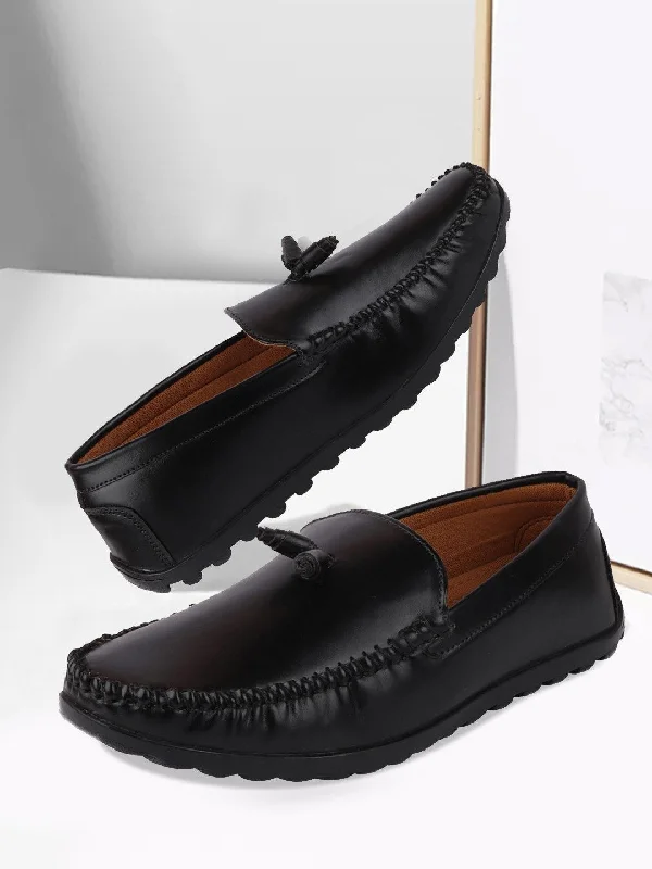 Men's casual shoes with a floral print for a unique style Men Black Casual Slip-On Loafers Men's casual shoes with a floral print for a unique style Men Black Casual Slip-On Loafers