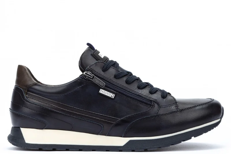 Men's casual sneakers with a mesh upper PIKOLINOS - M5N-6237C1 - CAMBIL