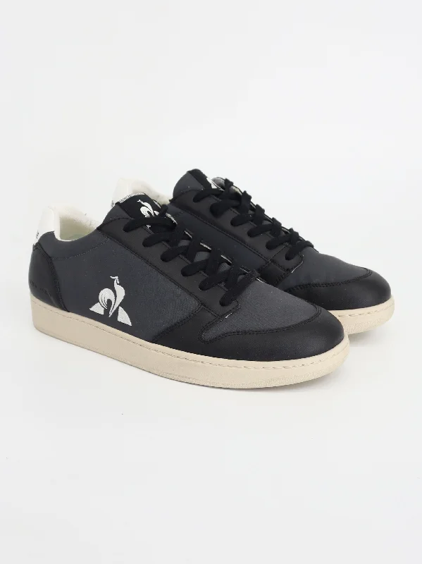 Men's casual shoes with a geometric pattern Men's Brand Logo Embroidered Sneakers,Navy Men's casual shoes with a geometric pattern Men's Brand Logo Embroidered Sneakers,Navy