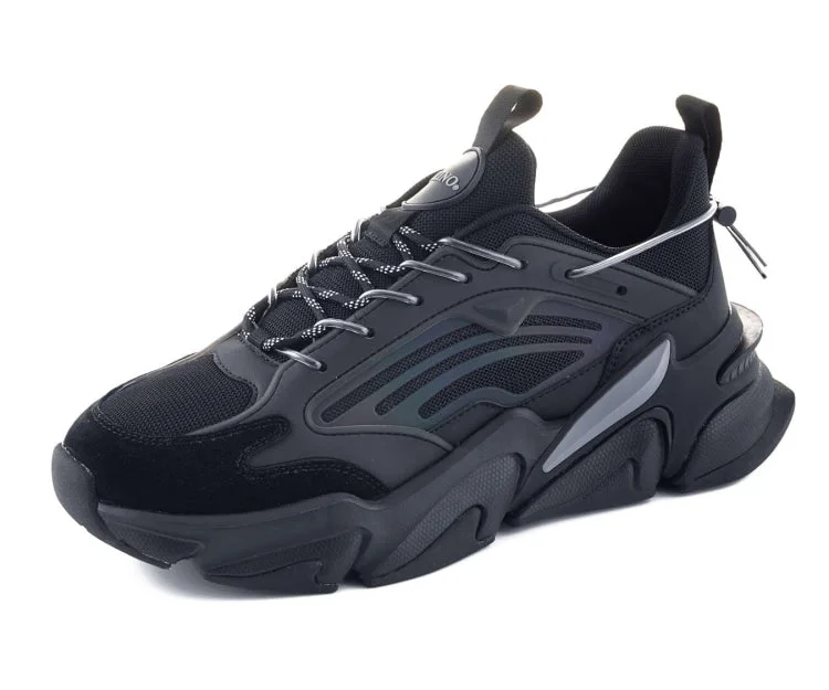 Men's casual shoes with a sporty look and feel Power Black