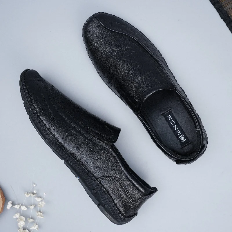 Men's casual shoes with a sporty look and feel Ezok Men Black Casual Leather Shoes For Men