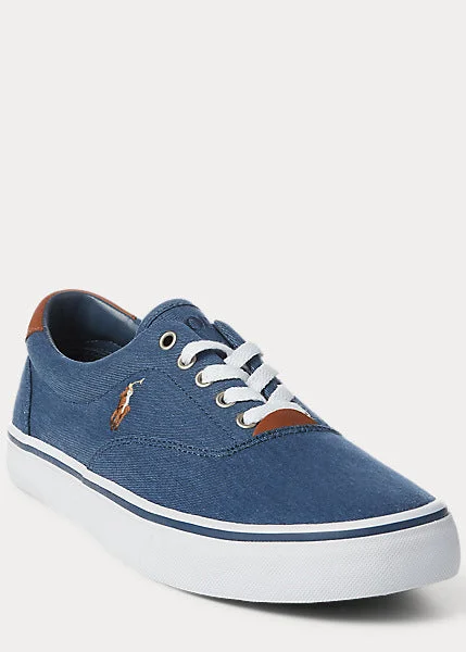 Men's casual shoes with a logo patch on the tongue Polo Ralph Lauren-Thornton Washed Twill Sneakers - Newport Navy Men's casual shoes with a logo patch on the tongue Polo Ralph Lauren-Thornton Washed Twill Sneakers - Newport Navy