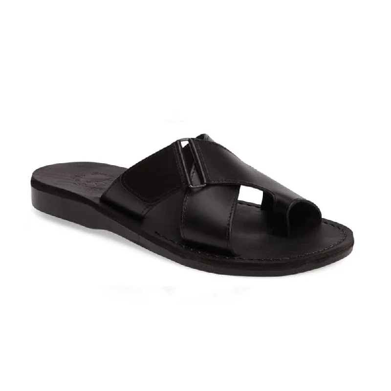 Men's leather sandals with an adjustable strapAsher - Leather Slide On Sandal | Black Men's leather sandals with an adjustable strapAsher - Leather Slide On Sandal | Black