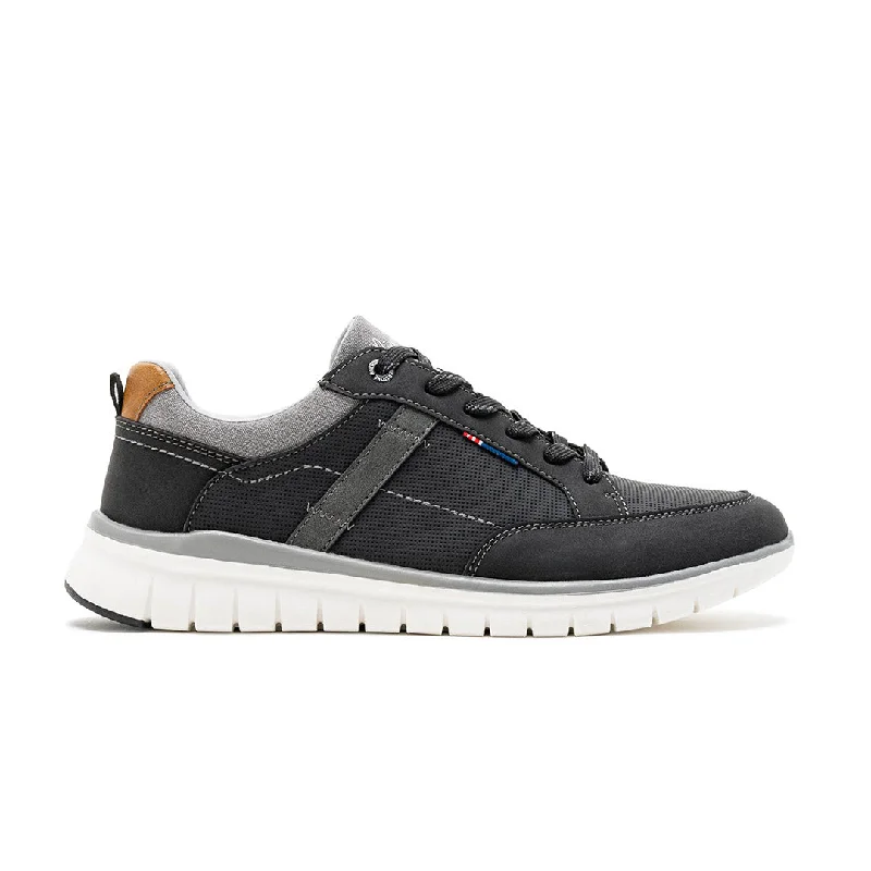 Loafers - style men's casual shoes for a relaxed vibeKlaus