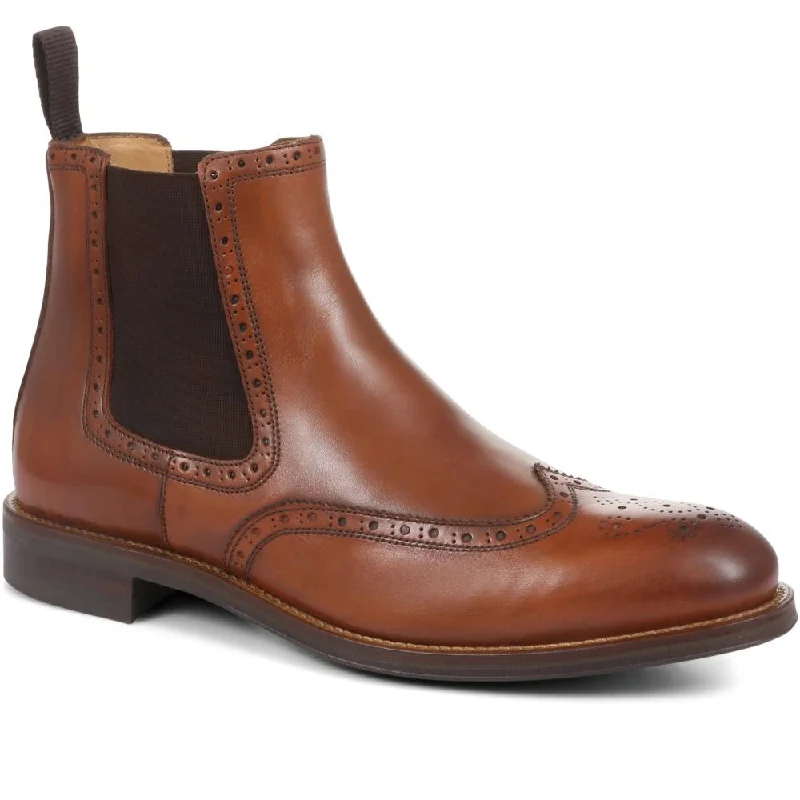 Men's casual shoes with a floral print for a unique styleChigwell Leather Chelsea Boots - CHIGWELL / 321 130 Men's casual shoes with a floral print for a unique styleChigwell Leather Chelsea Boots - CHIGWELL / 321 130