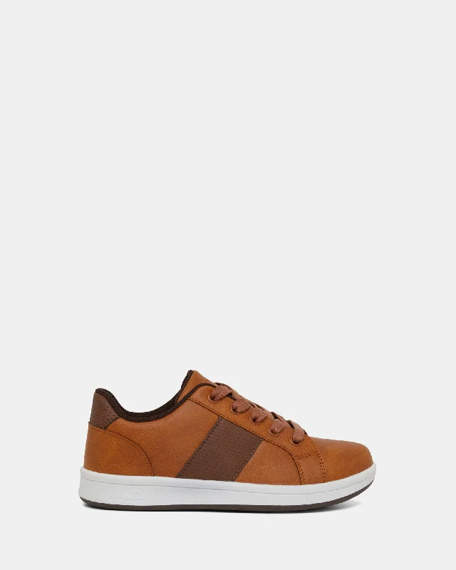 Men's loafers in a neutral color like black or brownDonnie Tan