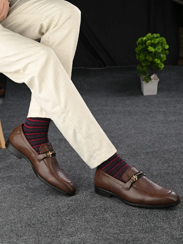 Men's casual shoes with a geometric patternGENUINE LEATHER MEN'S CALABRIA BROWN BUCKLE SLIP-ON SHOE FOR MEN Men's casual shoes with a geometric patternGENUINE LEATHER MEN'S CALABRIA BROWN BUCKLE SLIP-ON SHOE FOR MEN