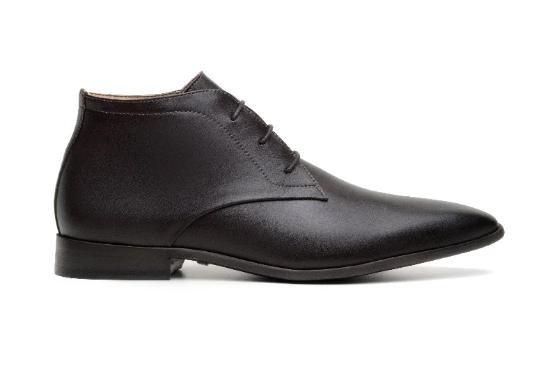 Men's formal shoes with a pointed toe for a stylish look'Benjie' men's vegan chukka by Zette Shoes - espresso Men's formal shoes with a pointed toe for a stylish look'Benjie' men's vegan chukka by Zette Shoes - espresso