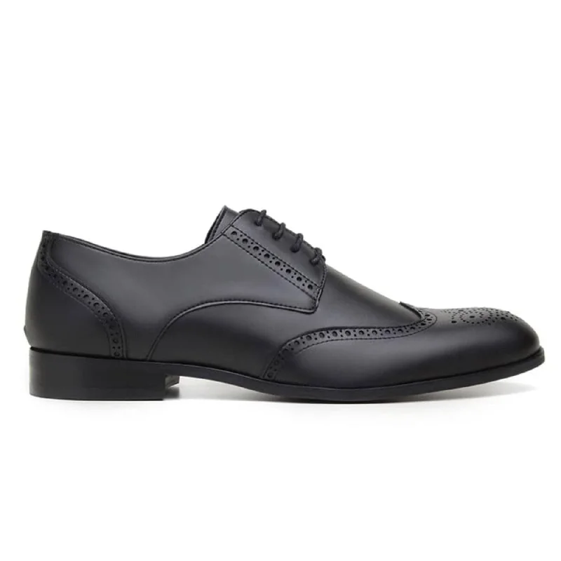 Men's formal shoes with a leather lining for breathability'Elias' men's vegan wingtip shoe by Ahimsa - black Men's formal shoes with a leather lining for breathability'Elias' men's vegan wingtip shoe by Ahimsa - black