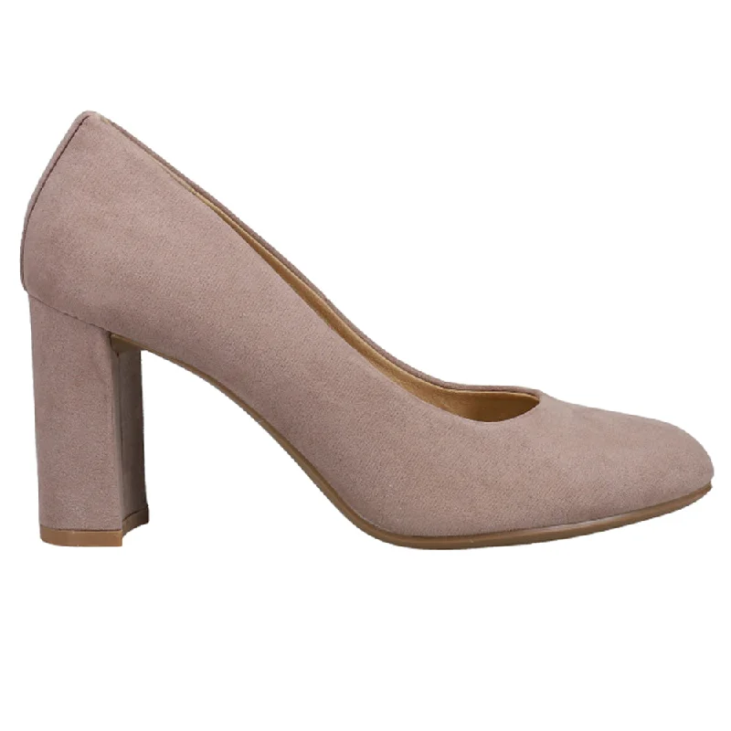 Men's formal shoes with a leather sole and heelLofty Block Heel Pumps