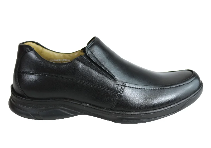 Men's formal shoes with a smooth leather finishSavelli Roye Mens Comfort Leather Slip On Shoes Made In Brazil Men's formal shoes with a smooth leather finishSavelli Roye Mens Comfort Leather Slip On Shoes Made In Brazil